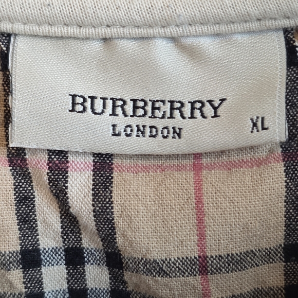 Burberry London XL Cream Polo Shirt for Men - Picture 5 of 8